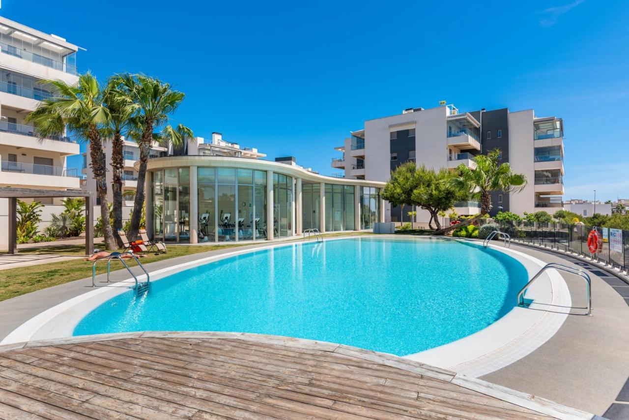 Apartament La Zenia Cocoon - Luxury Penthouse with jacuzzi, 3 pools, sauna, gym, playstation Dehesa de Campoamor  Zewnętrze zdjęcie